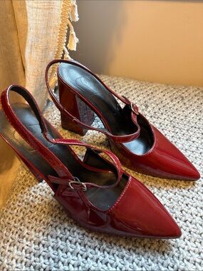 Patent Leather look Slingback Pumps - Deep Red
